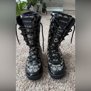 Coach Women's Black and Gray Winter boots
